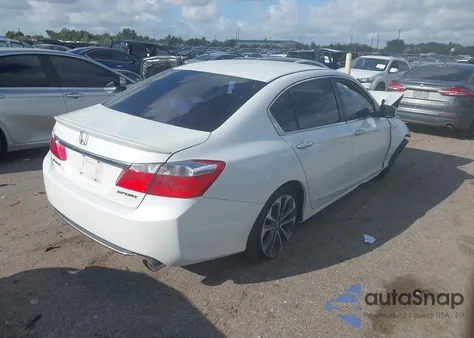 2015 Honda Accord Sport z USA, uszkodzony, nr VIN 1HGCR2F52FA207043